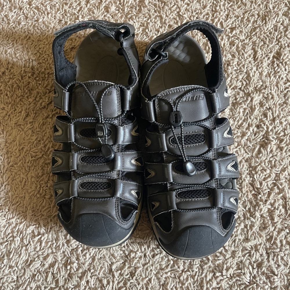 Skechers Men’s Outdoor Sandals Size 10